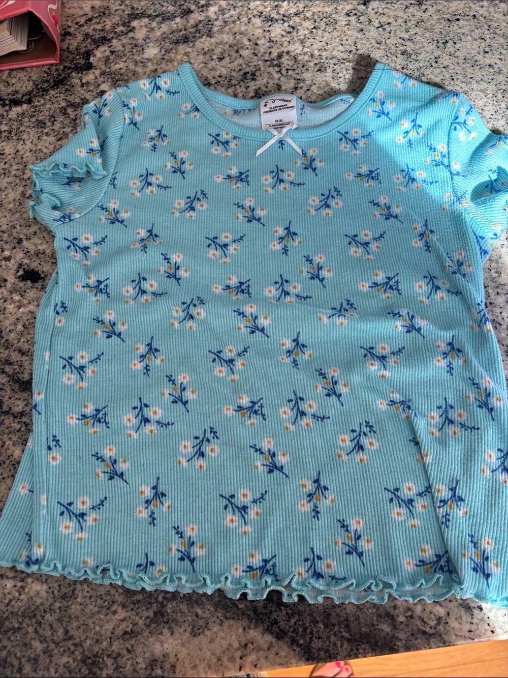 art class Light Blue Floral Ribbed Short Sleeve Tee and a light purple tank top
